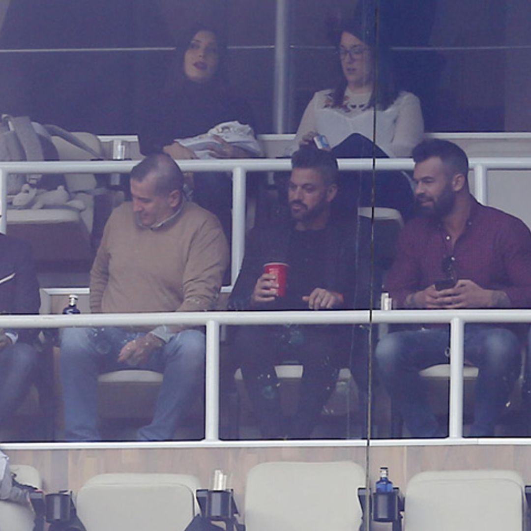 EXCLUSIVA: Pilar Rubio se lleva a su recién nacido al fútbol