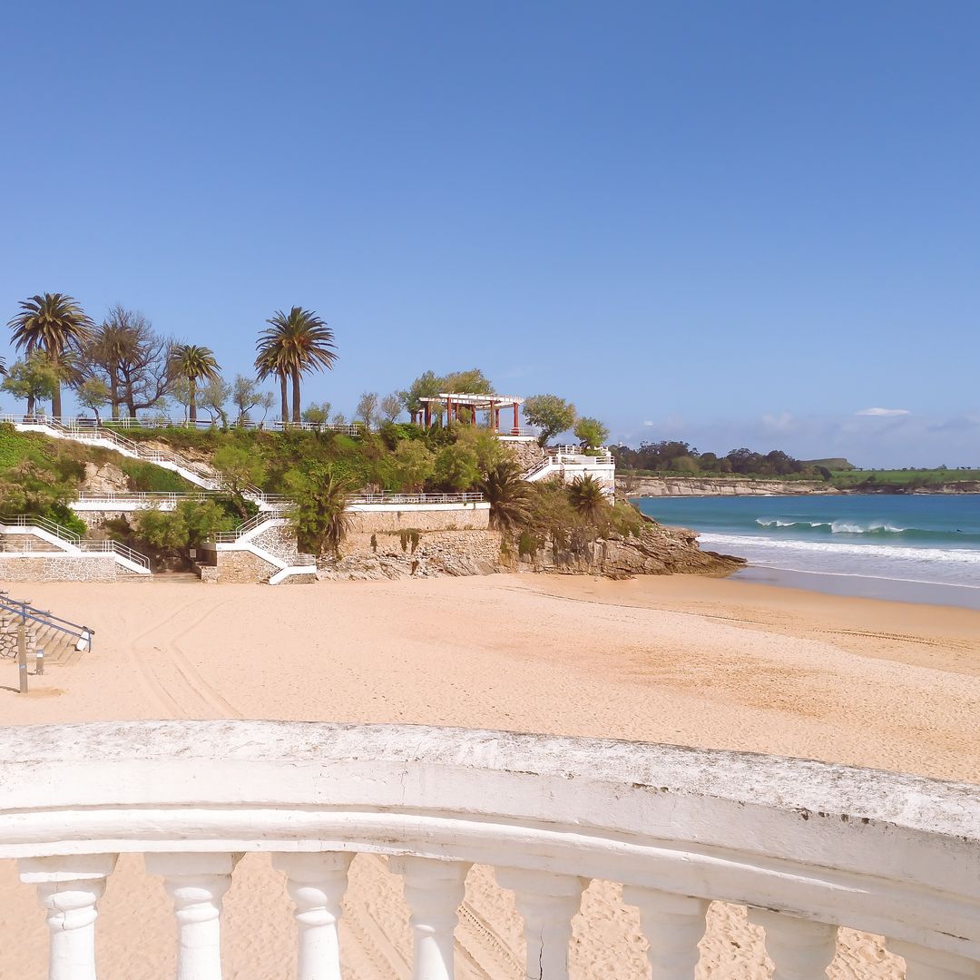 Jardines de Piquío y playa de El Sardinero en Santander