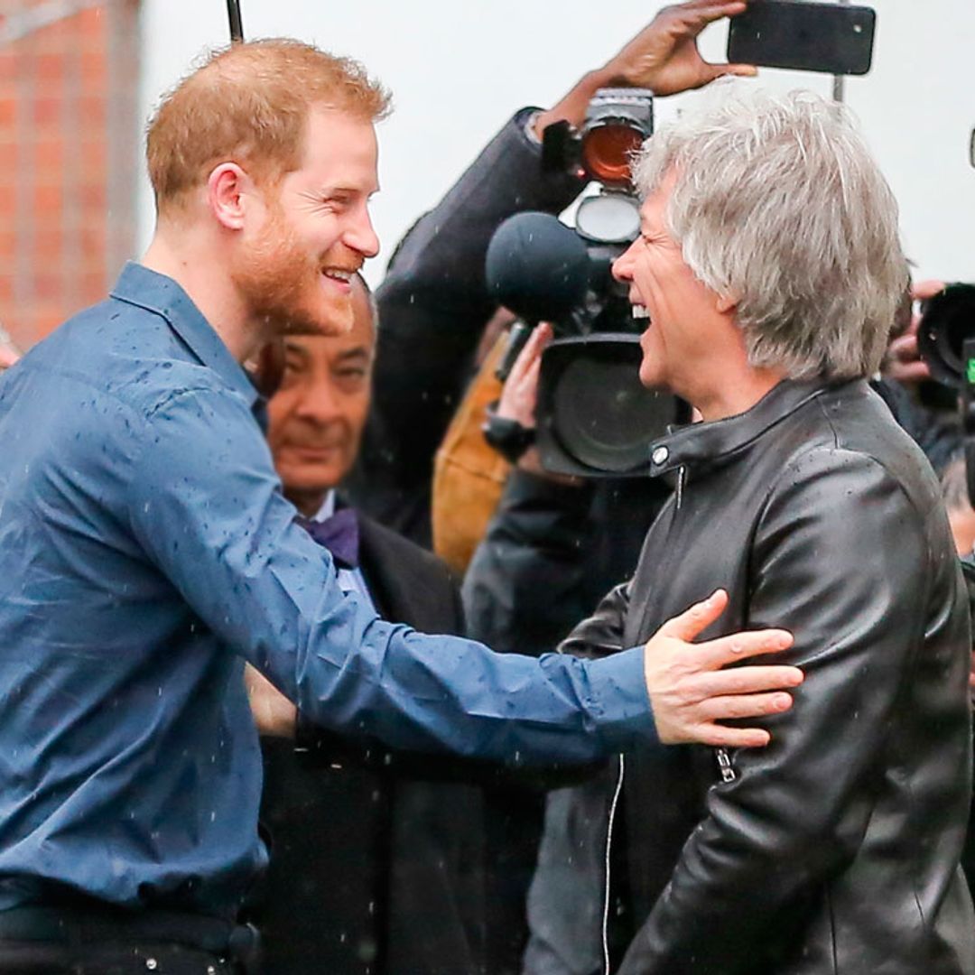 Ya puedes escuchar la canción del príncipe Harry con Bon Jovi