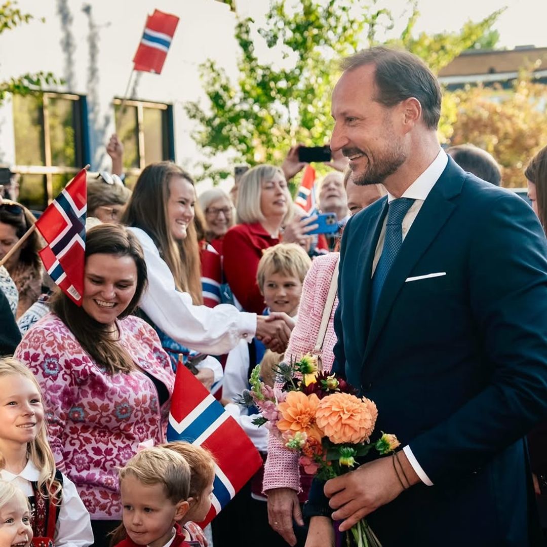 Haakon de Noruega habla sobre la ausencia de Mette-Marit durante su visita a Estados Unidos: "Siempre es mejor viajar juntos"