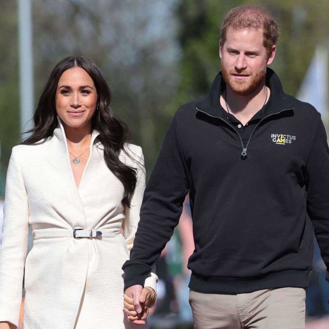 El romántico beso de Meghan Markle al príncipe Harry en el arranque de los Invictus Games