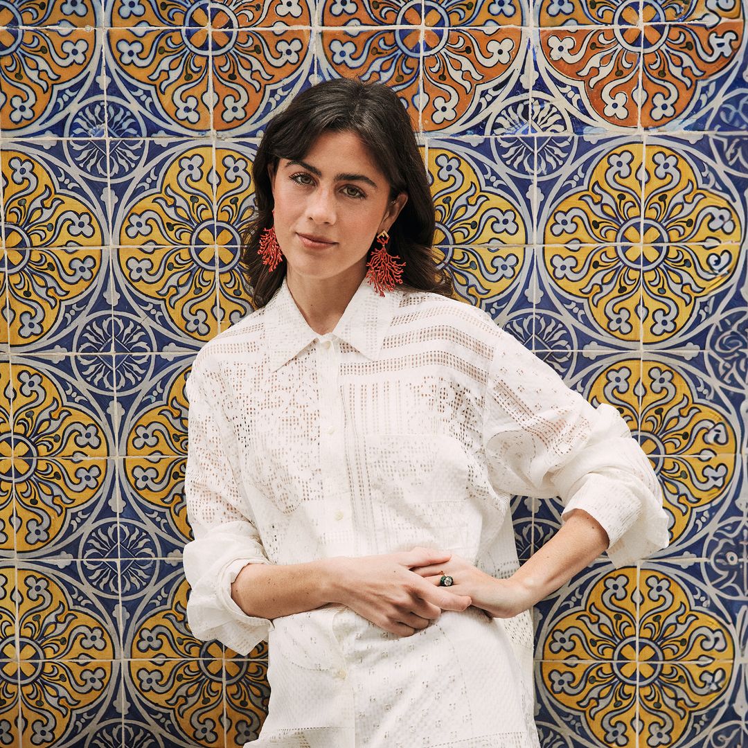 Vicky Montanari, la brasileña a la que deberías fichar si te gustan los looks coloridos y elegantes