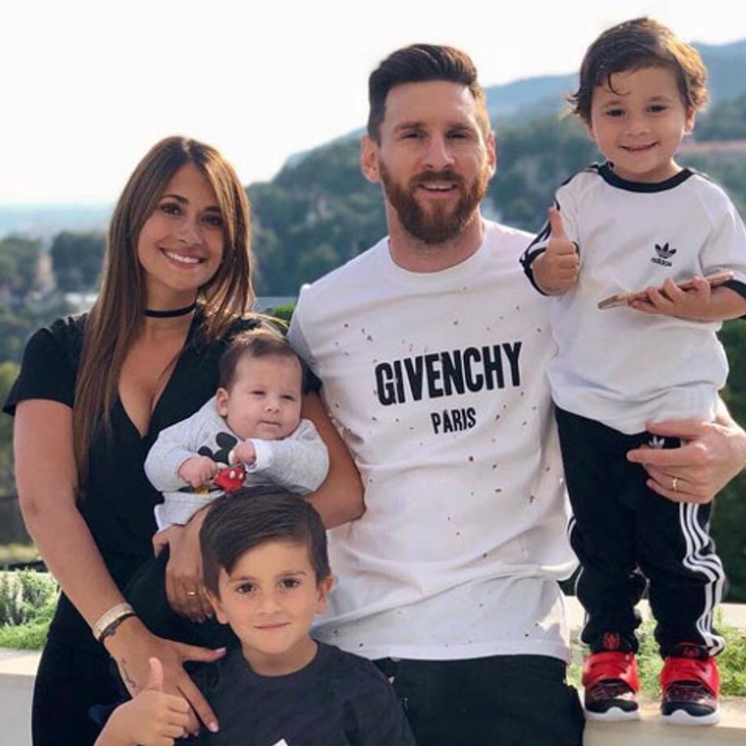 Los divertidos comentarios de los hijos de Leo Messi al ver a su padre jugando al fútbol con su perro