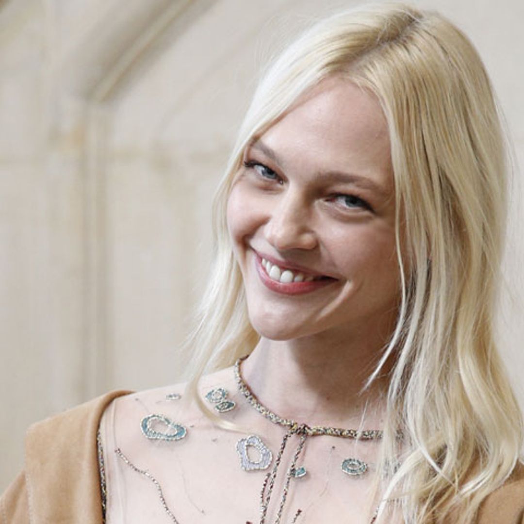 La modelo Sasha Pivovarova celebra su etapa más dulce lejos de la moda