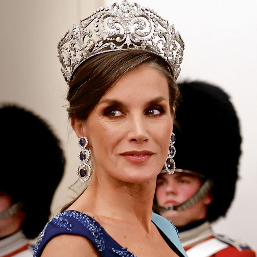Letizia reina en Europa con las joyas más deslumbrantes de la familia