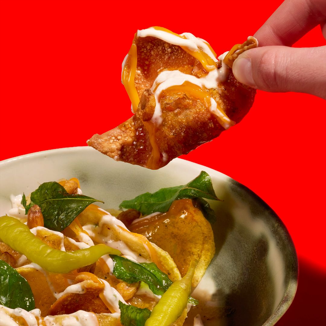 Wonton frito de txistorra de Arbizu, huevos y patatas del restaurante StreetXO Ibiza