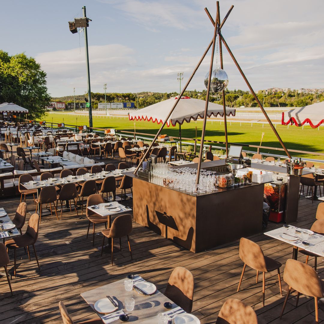 Cenar a la luz de las velas, cocina de altura o velada en el Hipódromo: los planes gastro que te esperan este finde en Madrid