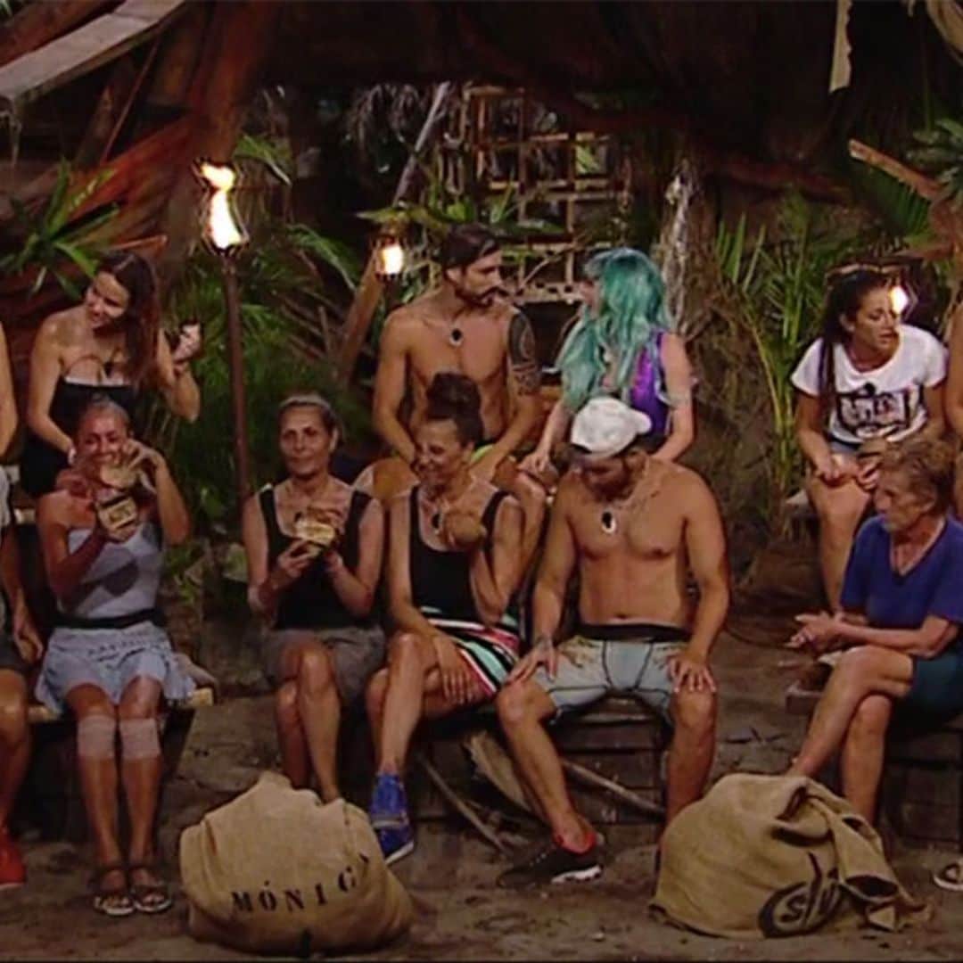 Cambio de grupos y primera vuelta a España en 'Supervivientes'