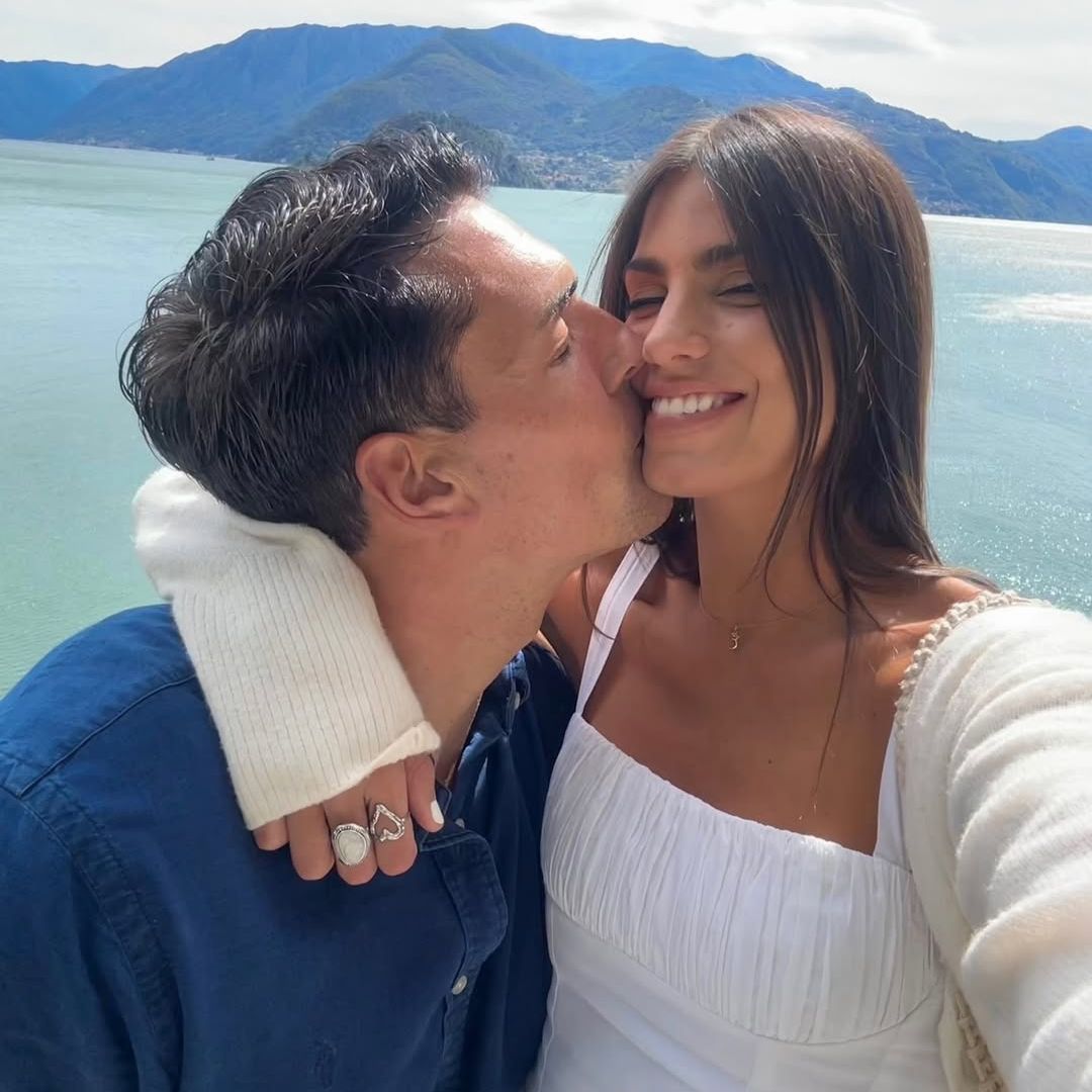 La desgarradora despedida de la influencer Elena Fermo tras la muerte de su novio, a los 40 años: “Ojalá hubiera podido convertirme en tu mujer”