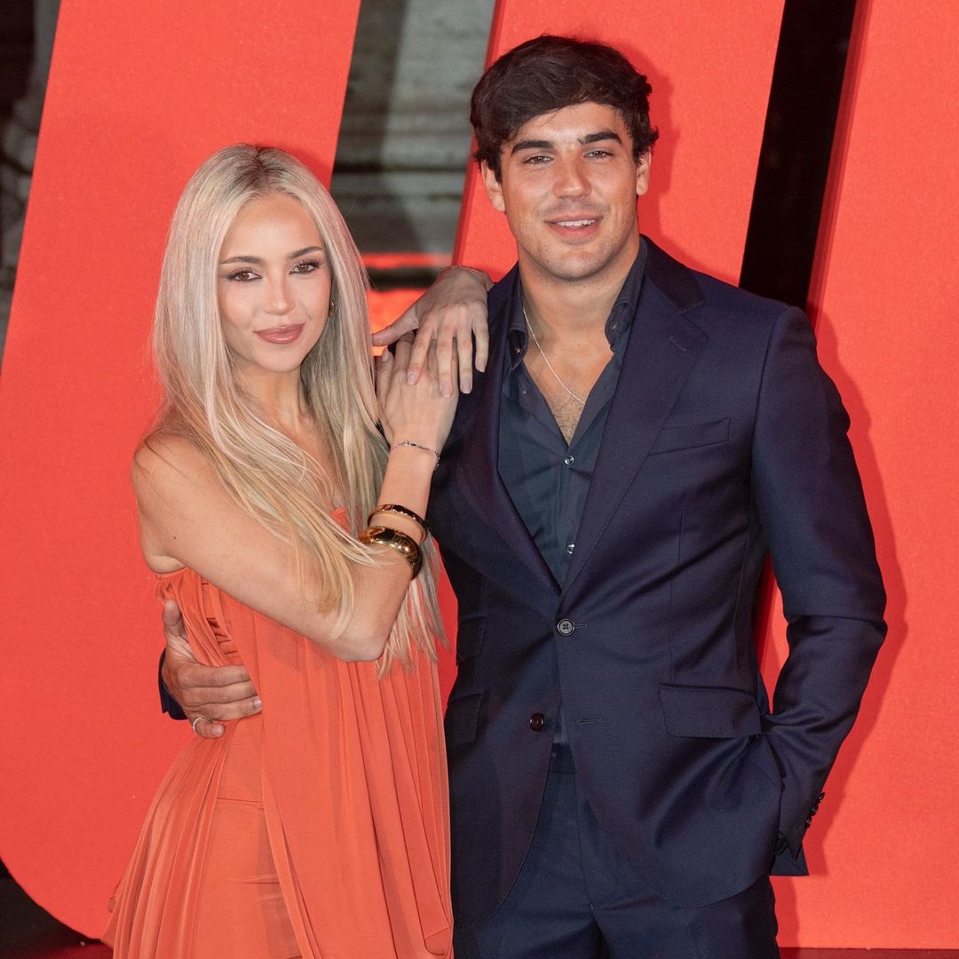 Ana Mena y Óscar Casas, pura química en el estreno de su película en Roma, la ciudad en la que se enamoraron