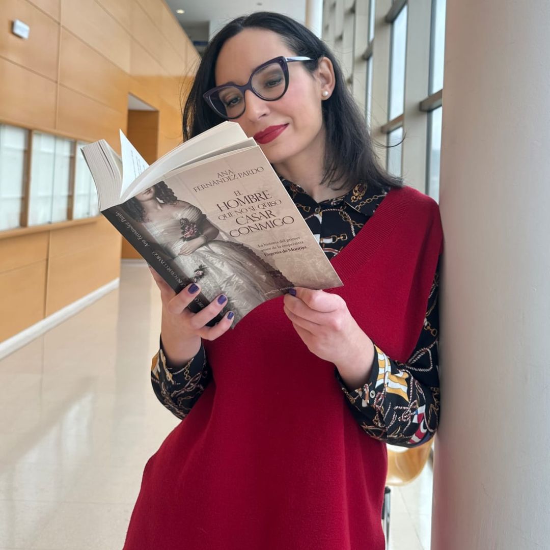 Ana Fernández Pardo, la doctora, que estrena libro