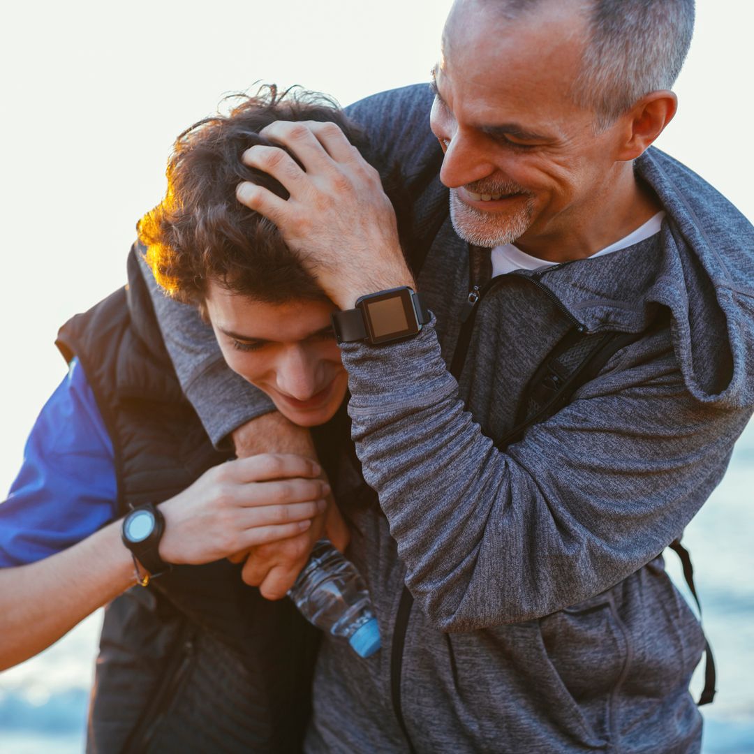 Qué dice la psicología sobre los adolescentes que se avergüenzan a veces de sus padres cuando están en público