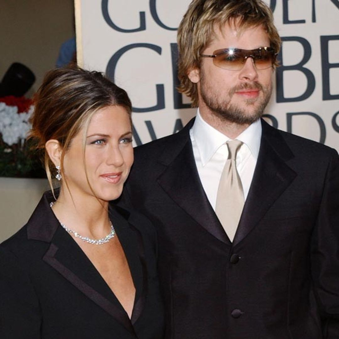 Entre bromas y miradas cómplices: así ha sido el reencuentro de Jennifer Aniston y Brad Pitt en los Globos de Oro