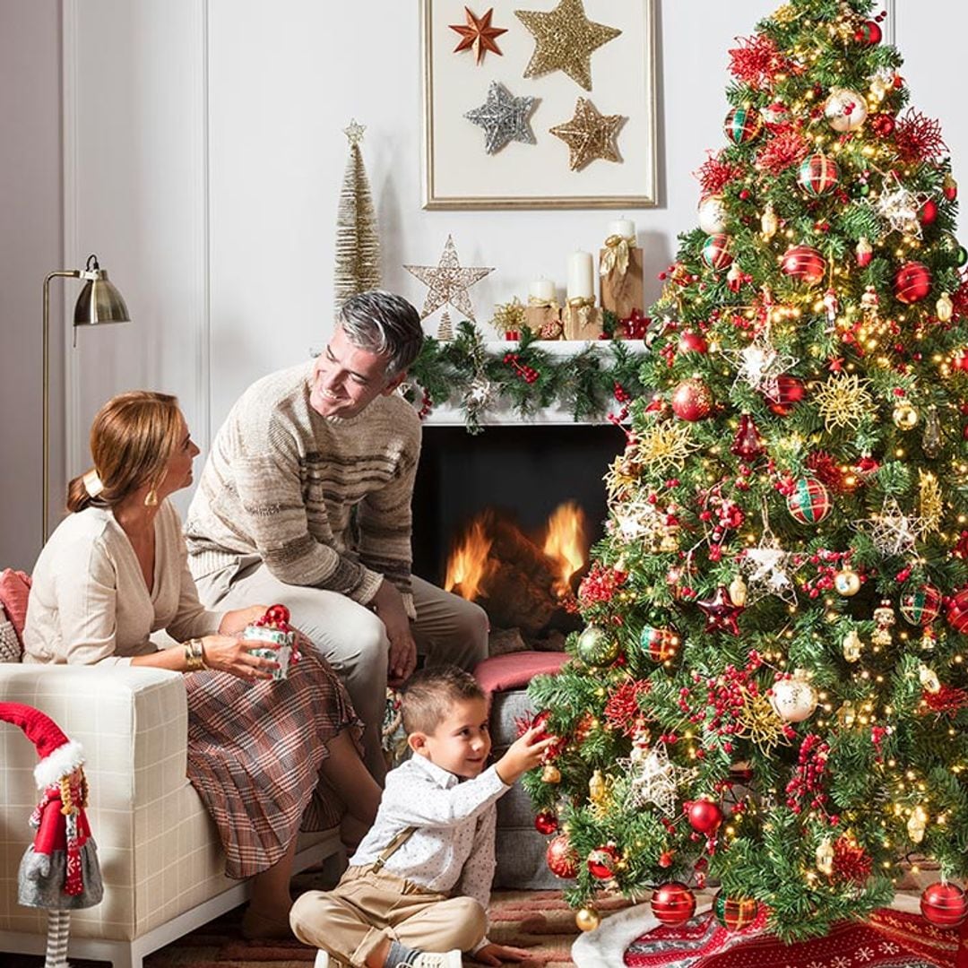 Lección práctica: cómo montar un árbol de Navidad perfecto paso a paso