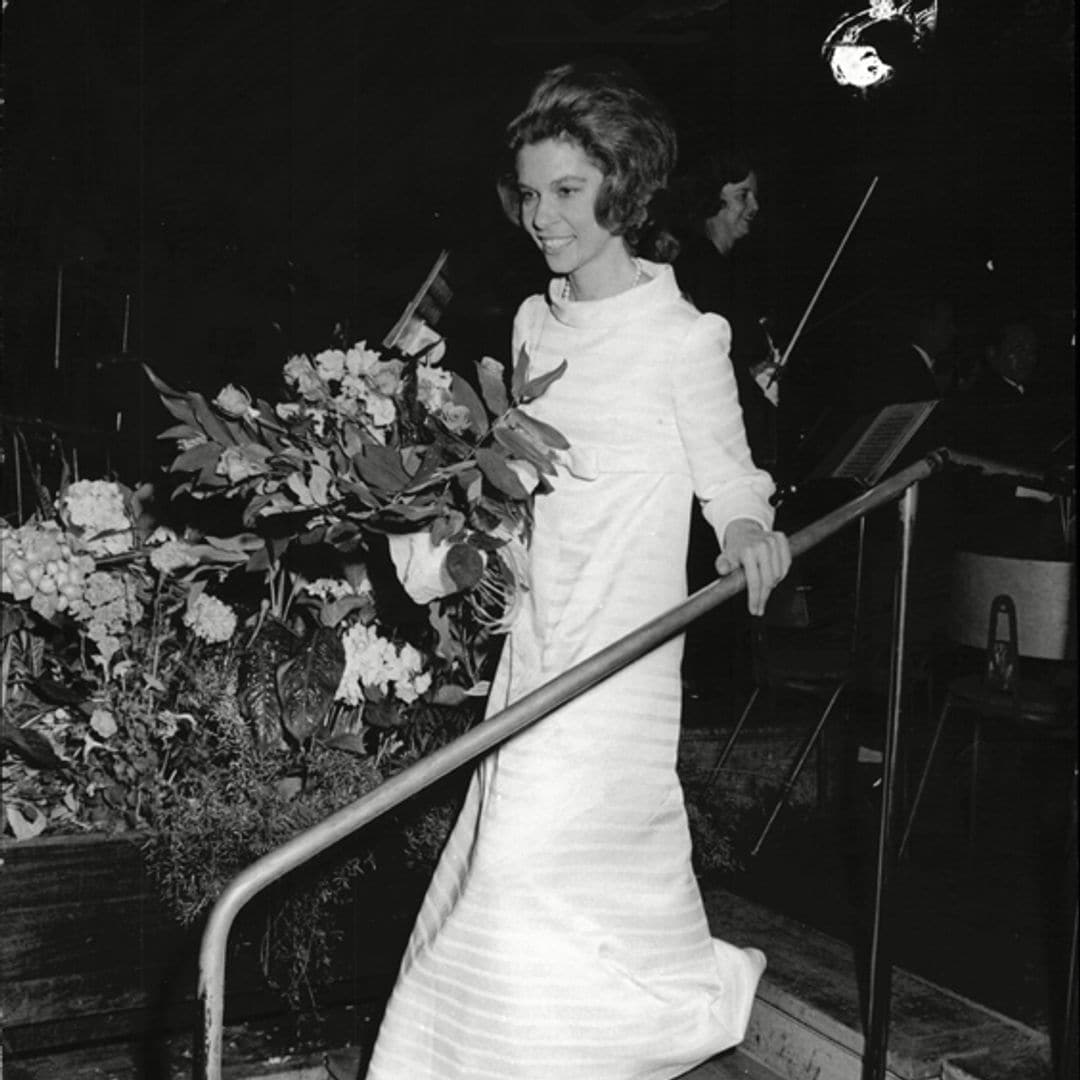 La noche en la que Irene de Grecia debutó en Londres con el príncipe de Gales entre el público