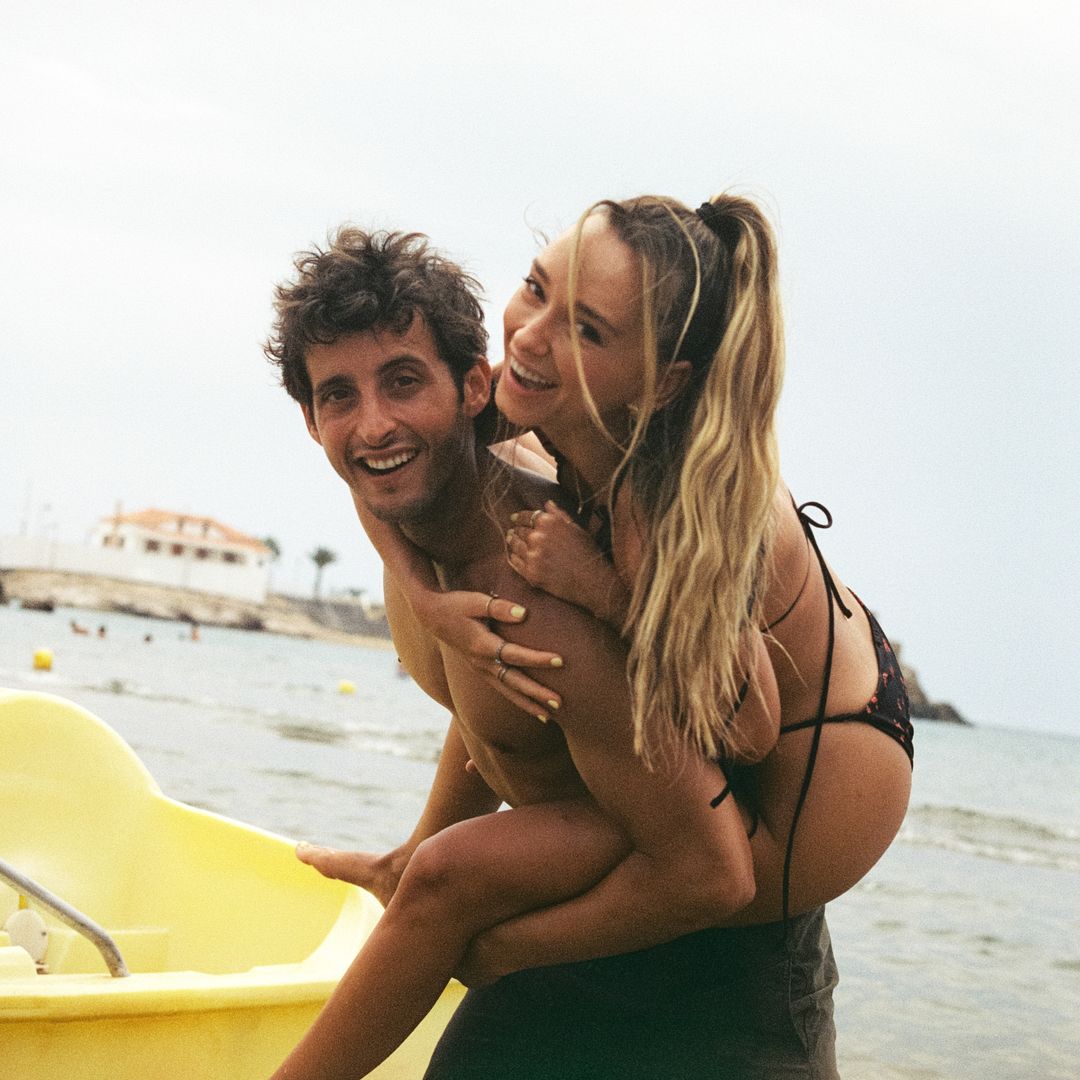 Elísabet Benavent vuelve con 'Toda la verdad de mis mentiras', la miniserie que te va a atrapar este verano