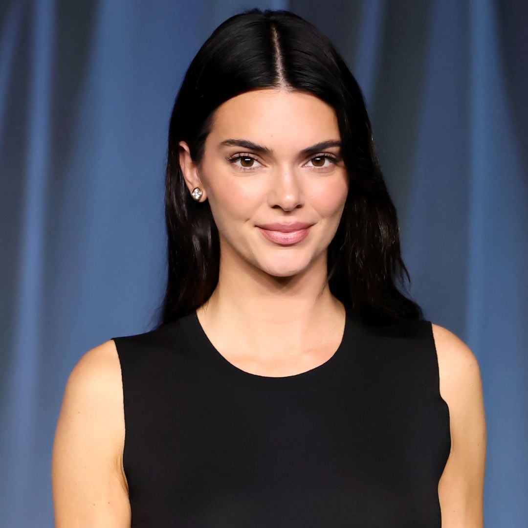 La manicura minimalista de Kendall Jenner que es perfecta para las fiestas
