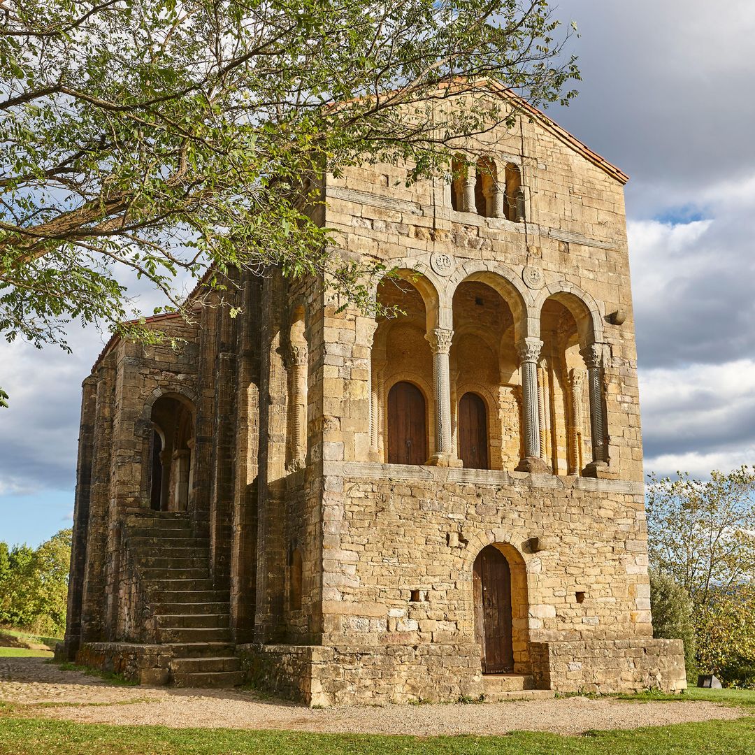 Santa María del Naranco, Oviedo, Asturias