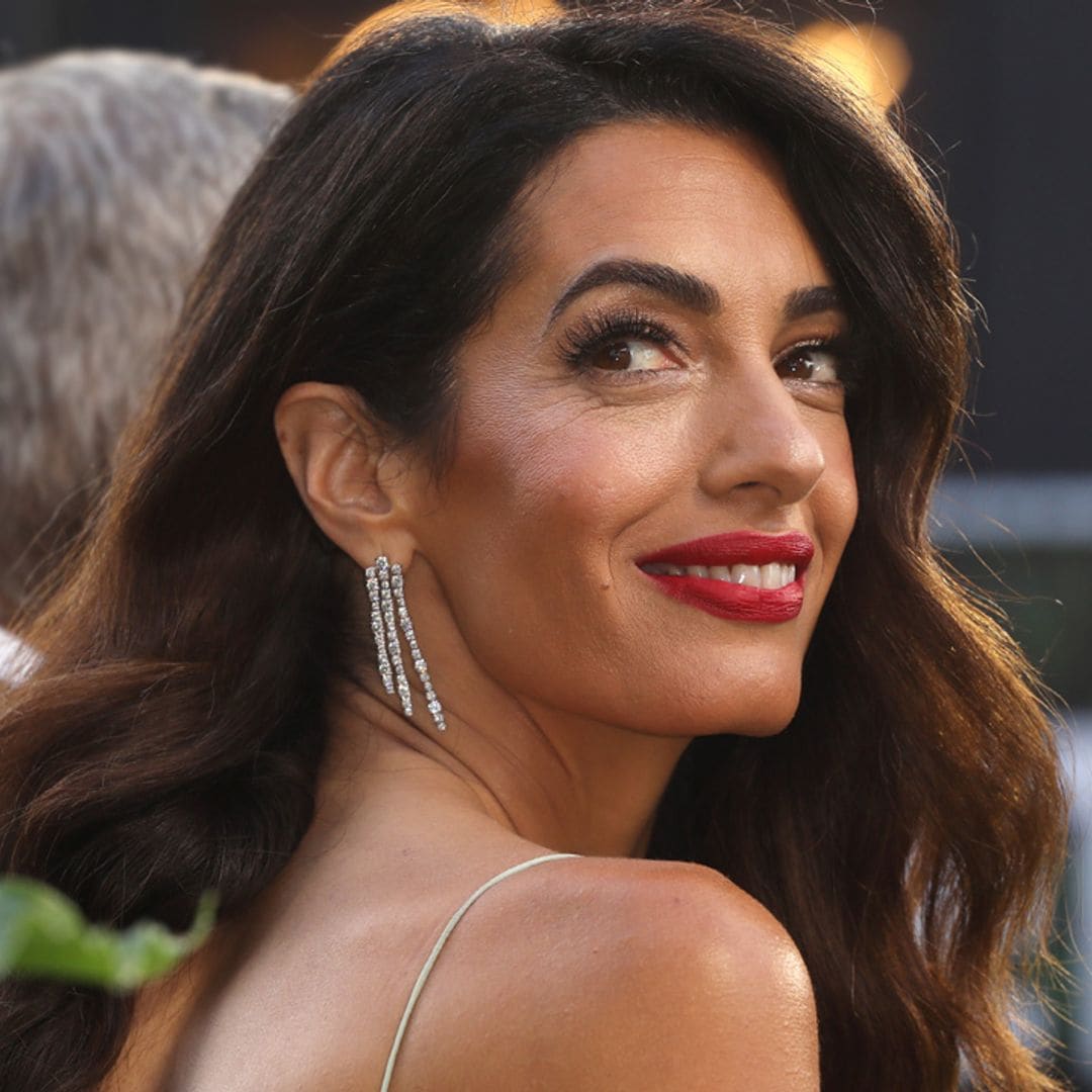 ¿Amal Clooney o Julia Roberts? Los dos únicos looks de belleza que necesitas esta temporada