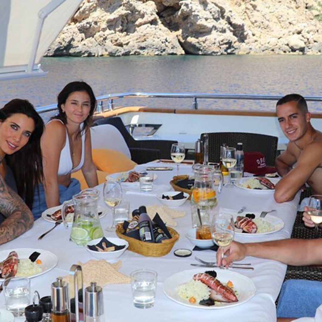 Sergio Ramos y Pilar Rubio se cuelan en la 'honeymoon' de Lucas Vázquez