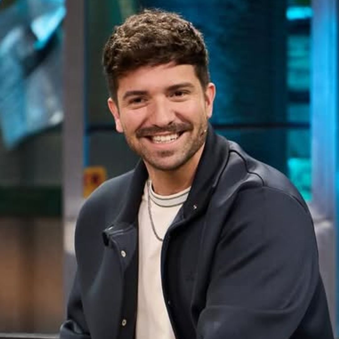 Pablo Alborán confiesa en ‘La Revuelta’ qué tipo de relación prefiere: “Cuando puedes estar en casa tirado con el pijama"