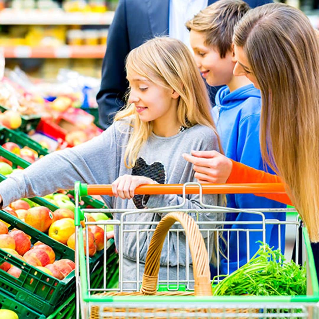 Por qué deberías llevar a tus hijos a hacer la compra