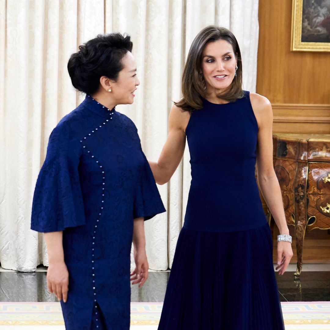 Recordamos el vestido de la reina Letizia en su encuentro con el Presidente chino hace 7 años