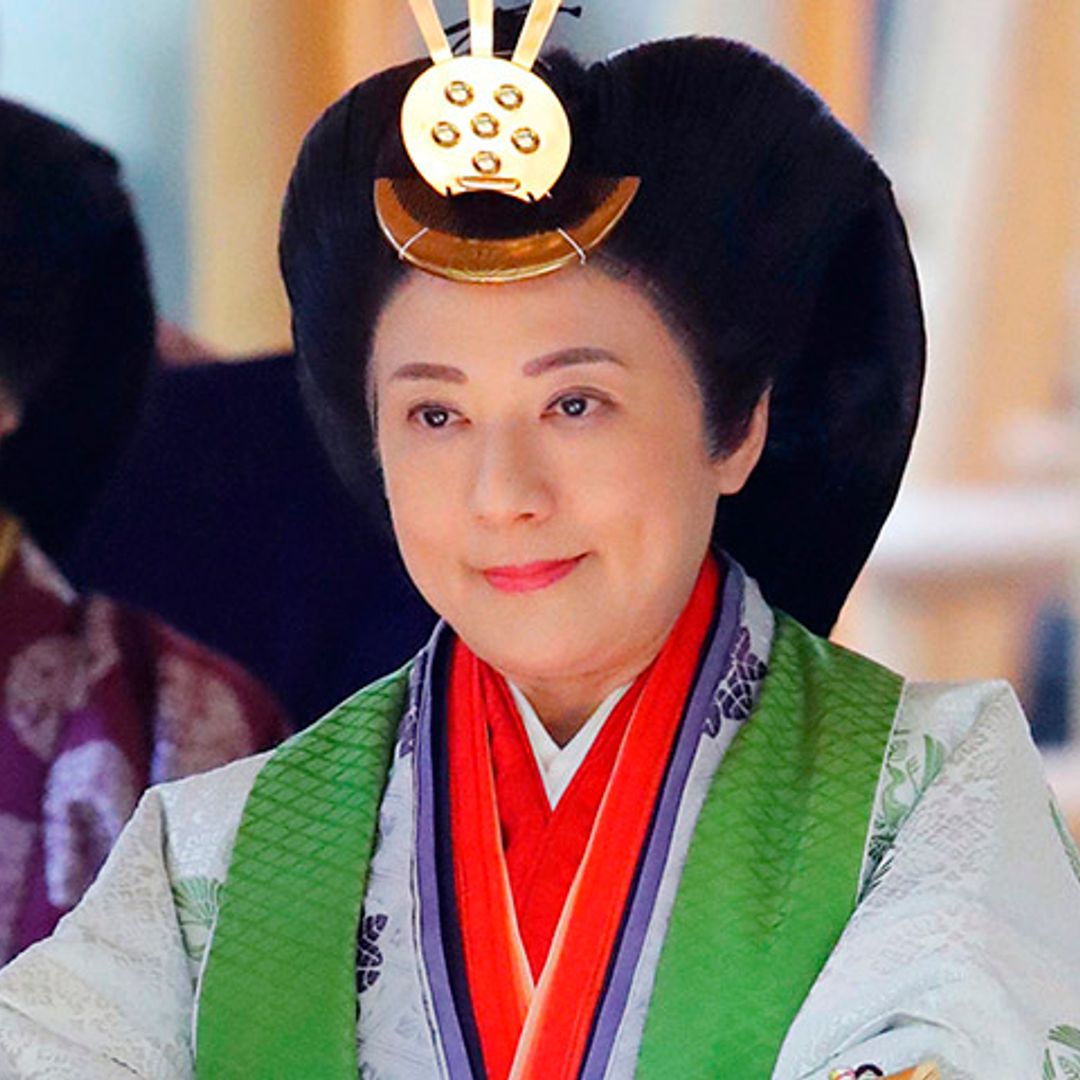 Un mes después Masako vuelve a lucir su kimono más especial, el de la entronización de Naruhito