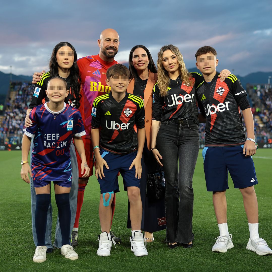 El hijo de Pepe Reina sigue los pasos de su padre pero rompe con la tradición familiar de hace más de medio siglo