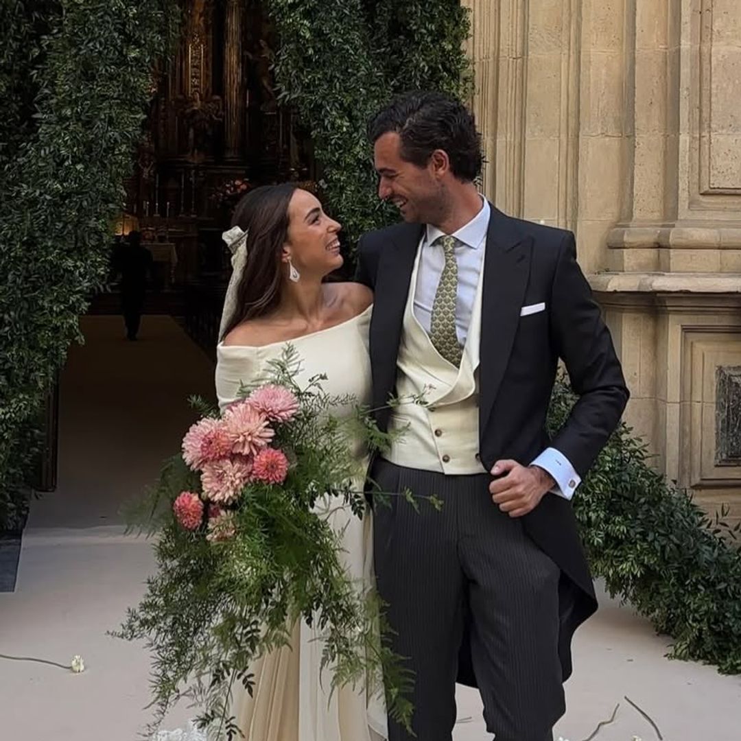 La gran boda de María, hija de Pepín Liria, y Nacho Sánchez-Vizcaíno en Murcia: del universo viajero que inspiró la decoración al emocionante baile de los novios