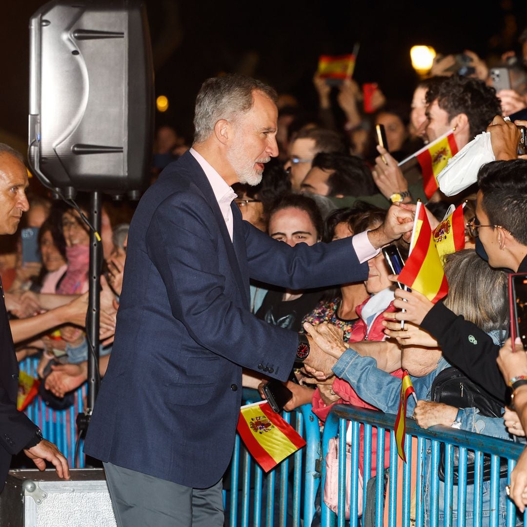 HOLA + 4170 FELIPE VI 