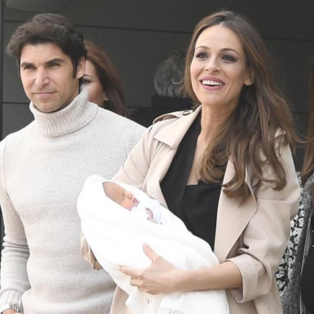 Eva González y Cayetano Rivera presentan a su hijo Cayetano