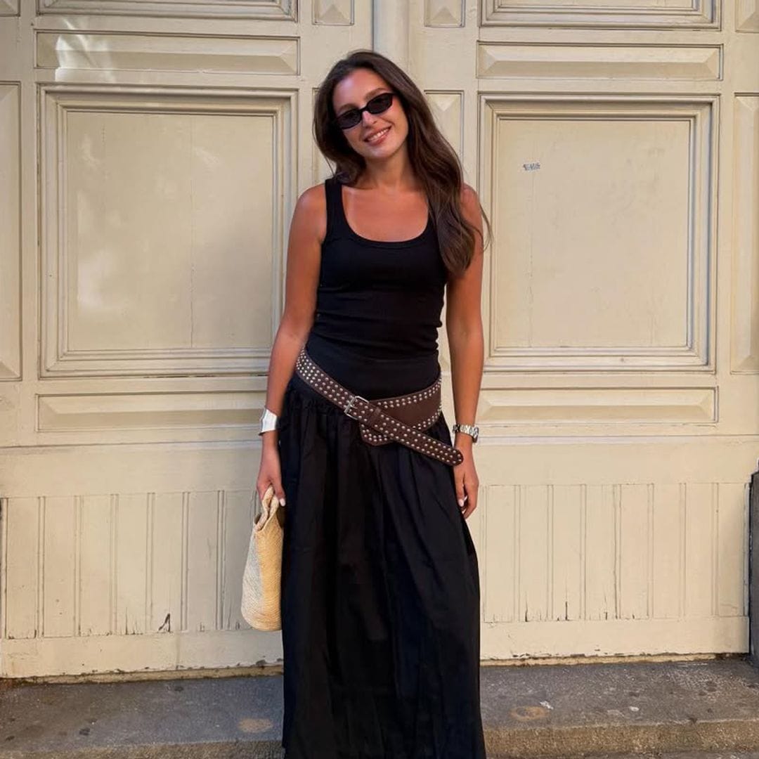 Estos vestidos negros sí se pueden llevar en verano y querrás lucirlos más allá de octubre