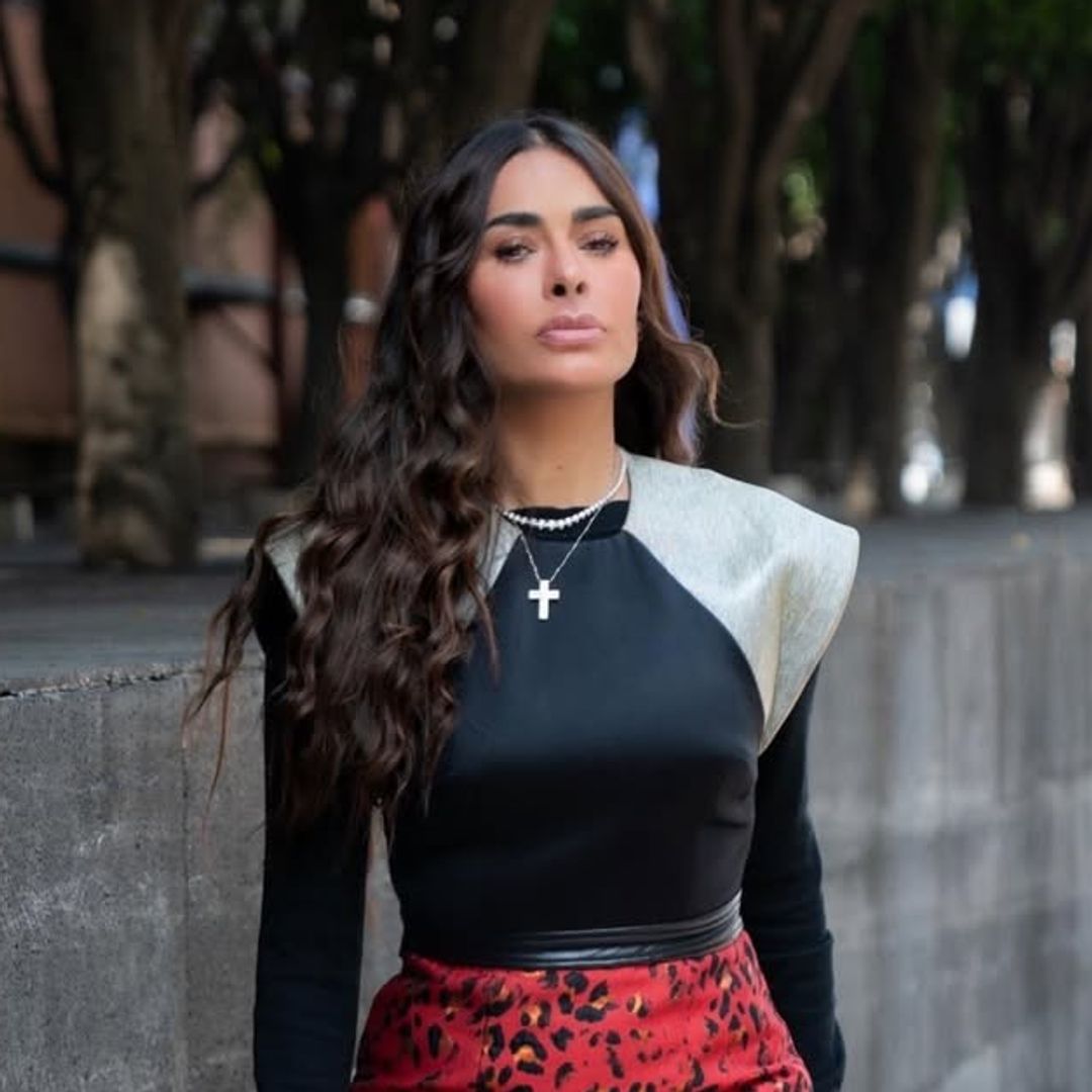 Galilea Montijo explica a detalle el procedimiento estético que se realizó en el rostro