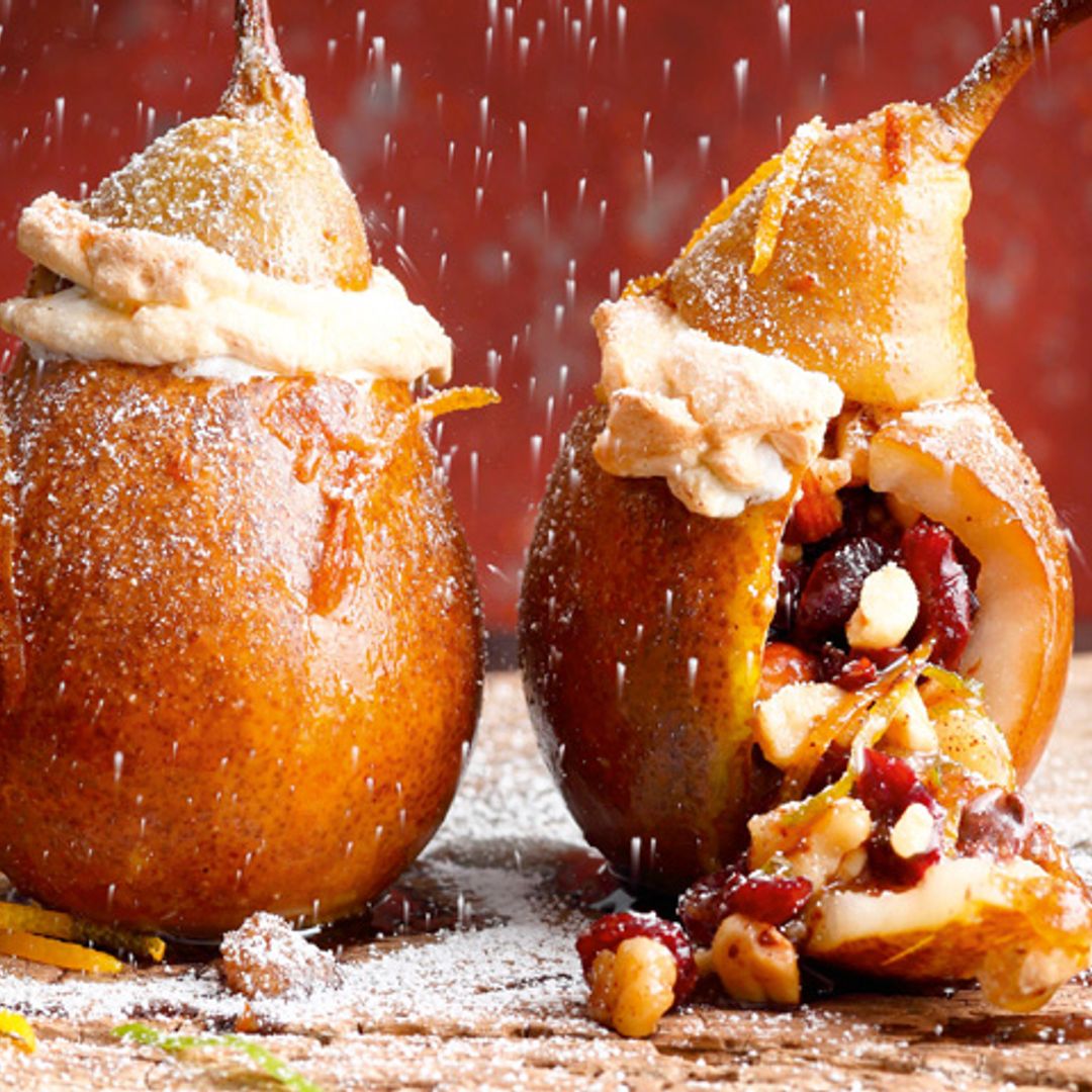 Peras rellenas al horno con merengue