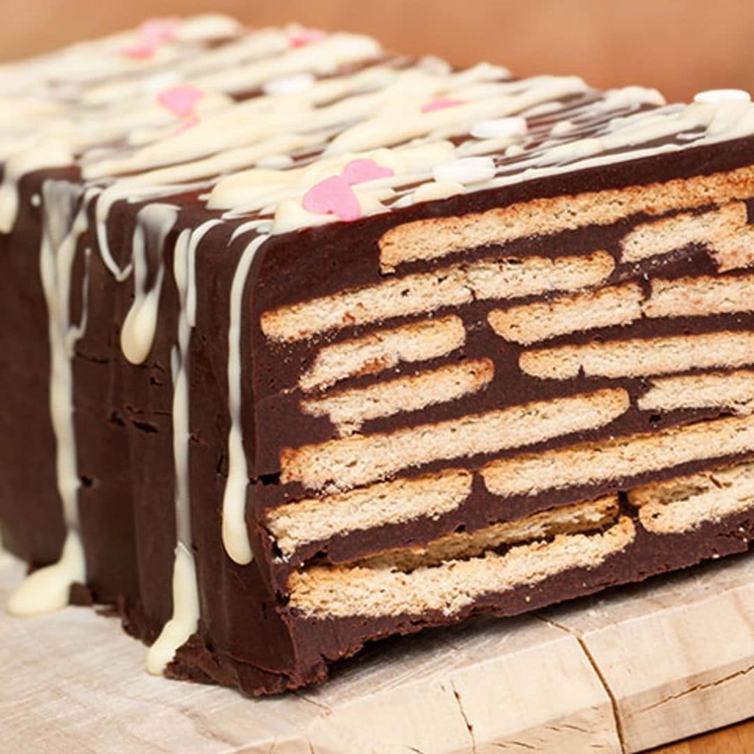 Pastel de galletas en blanco y negro