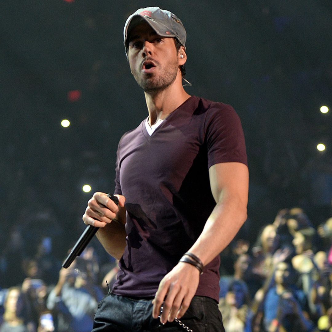 Tras el chasco por su gira, Enrique Iglesias recibe el premio a mejor artista latino de la historia
