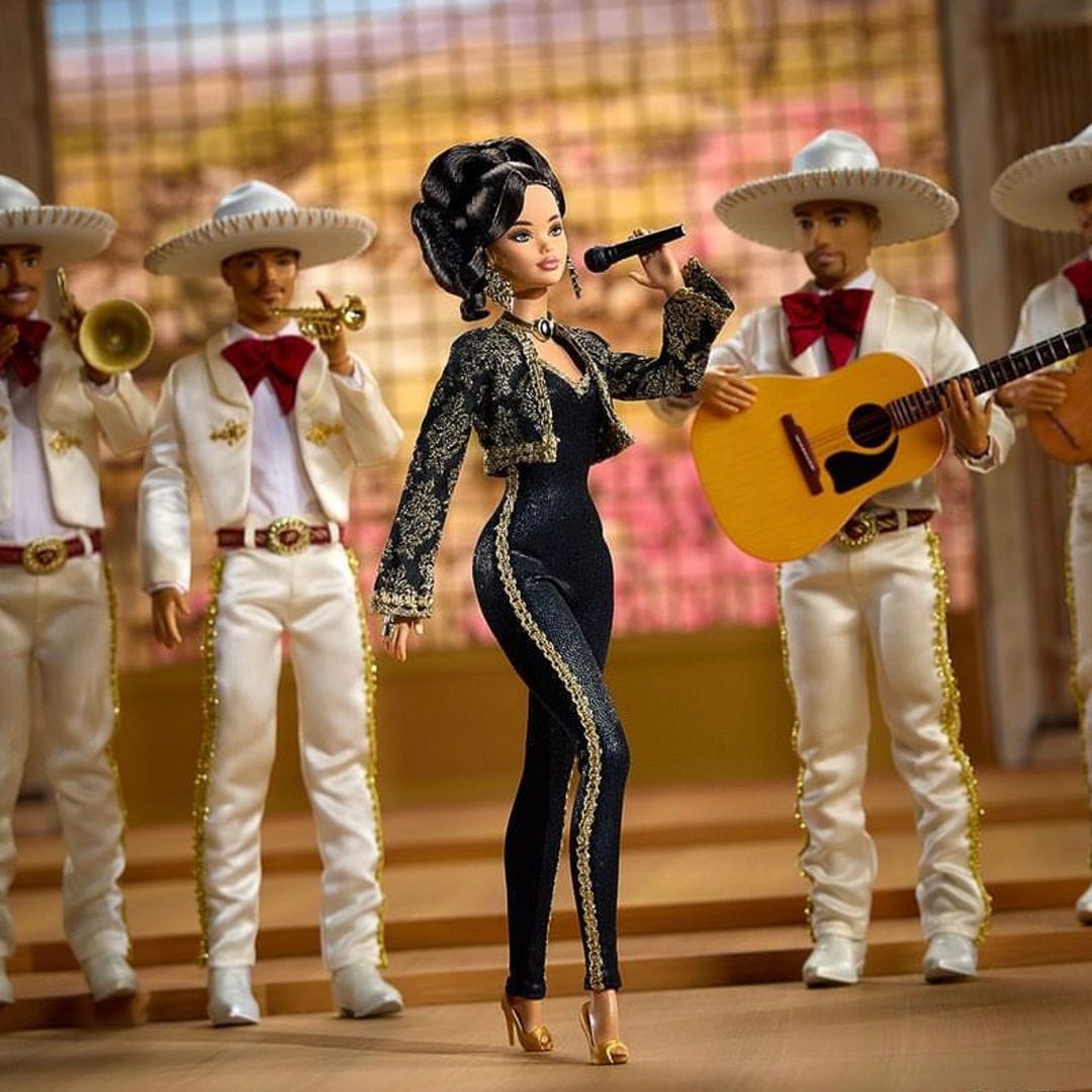 Juan Gabriel -Barbie
