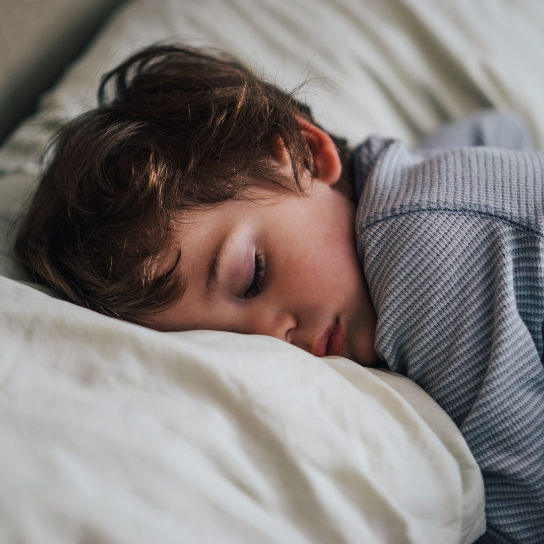 7 trucos e ideas para recuperar la rutina de sueño en los más pequeños con la llegada del otoño