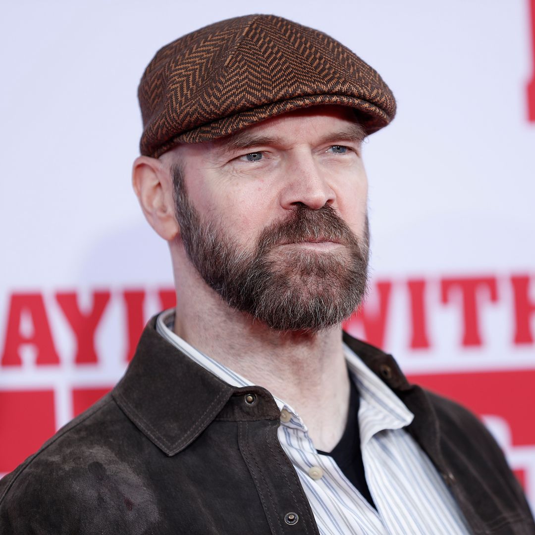 El actor de X-Men Tyler Mane tiene cáncer de mama: "Es poco frecuente en varones pero no imposible y se detecta más tarde", explican nuestros oncólogos
