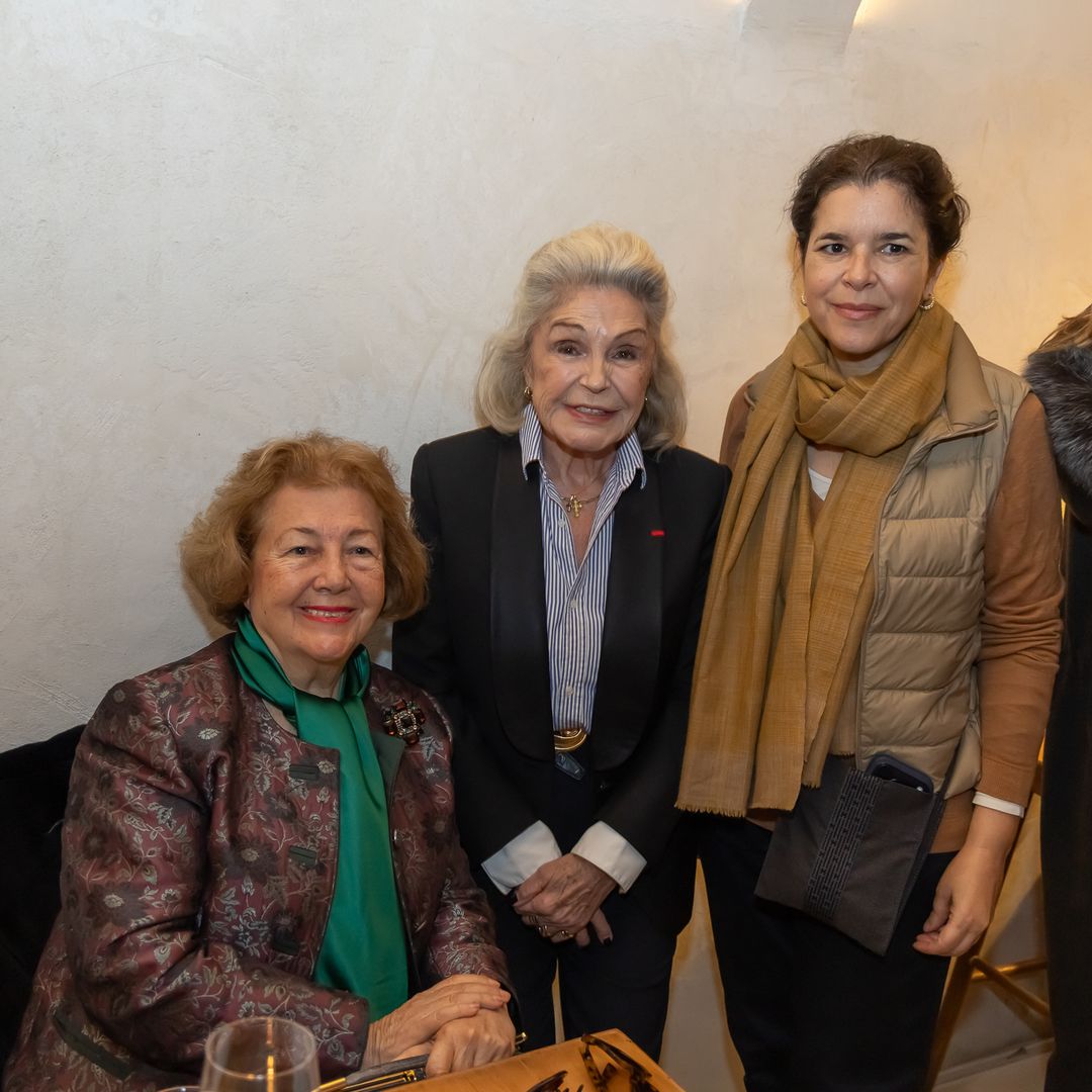 Mayte Spínola y Beatriz de Orléans