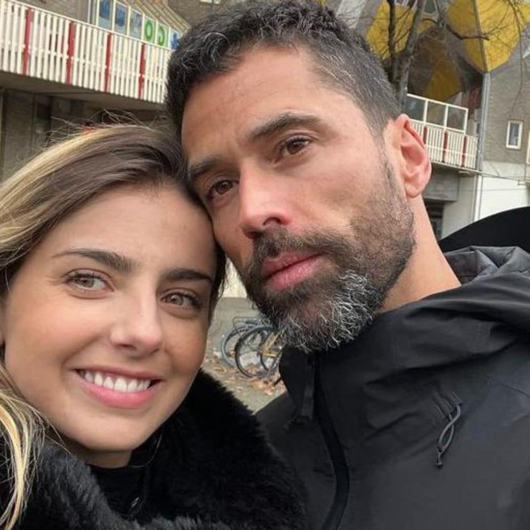 En la recta final de su embarazo, Michelle Renaud celebra los 44 años de Matías Novoa
