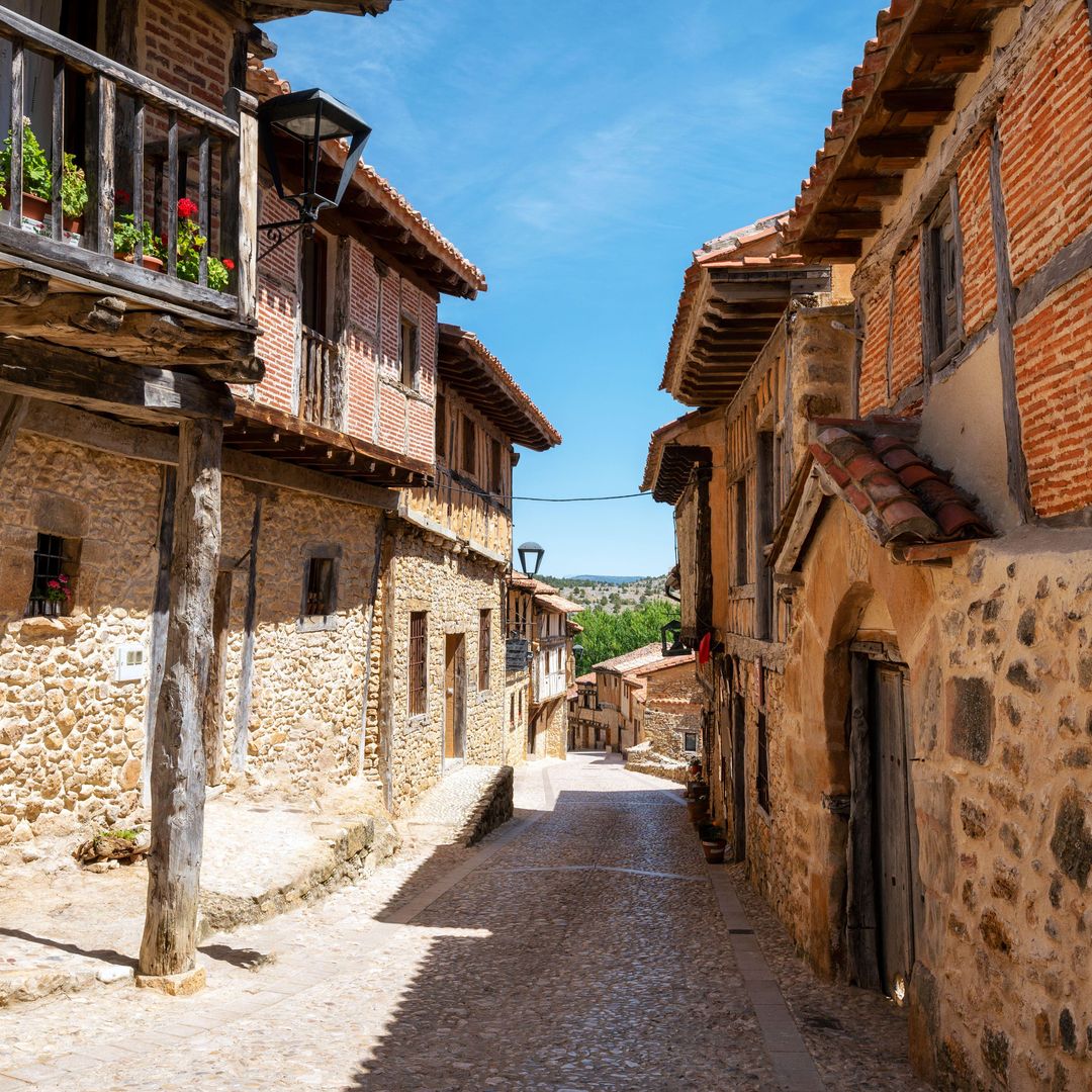 El pueblo medieval más bonito de Soria que parece atrapado en la Edad Media