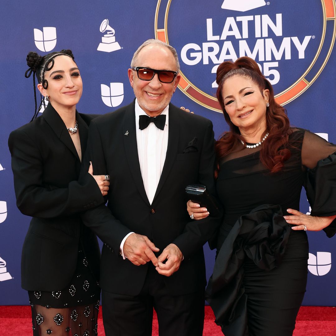 Emily Estefan reaparece junto a sus papás tras la polémica con su novia