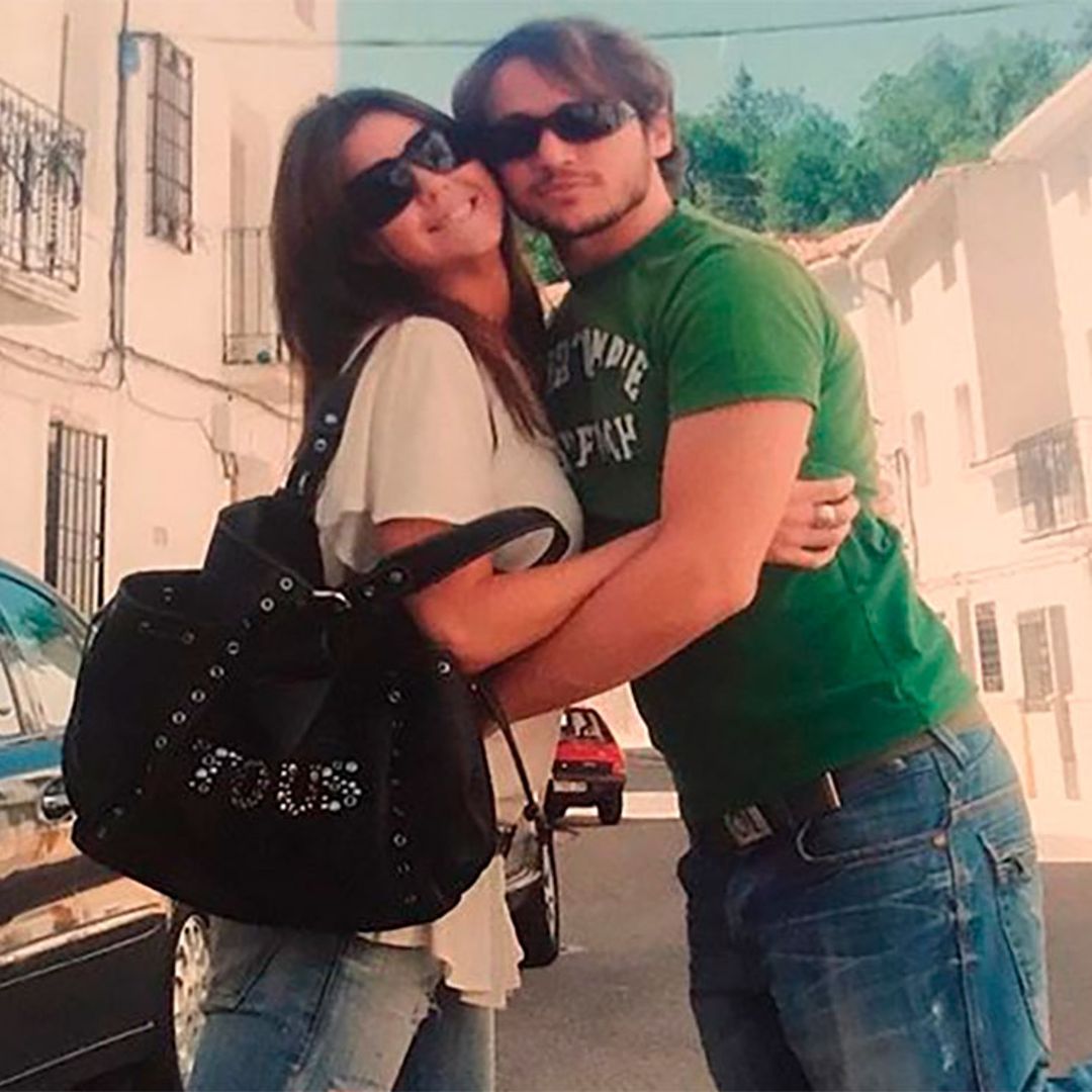 Amelia Bono y Manuel Martos celebran otro cumple más así de enamorados y rescatan una foto de hace 13 años