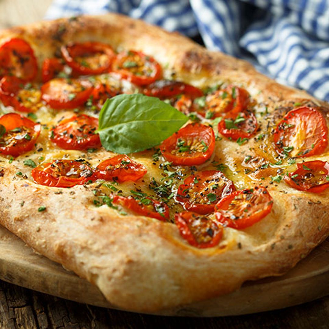 Foccacia casera con tomates cherry