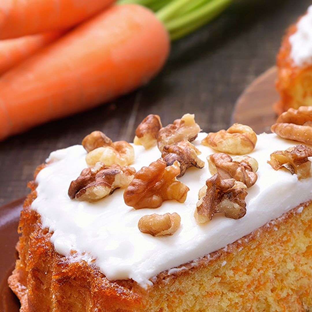 ¡Enamora a tus comensales! Bizcocho de zanahoria con pasas y nueces