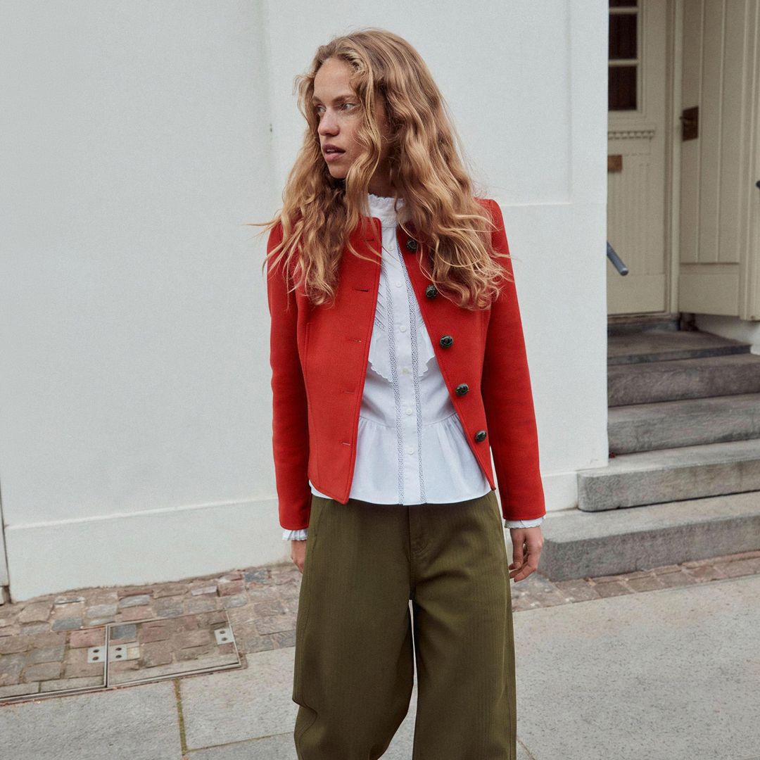 Estos pantalones son del ancho perfecto para vestir cómodas pero elegantes en la oficina y más allá