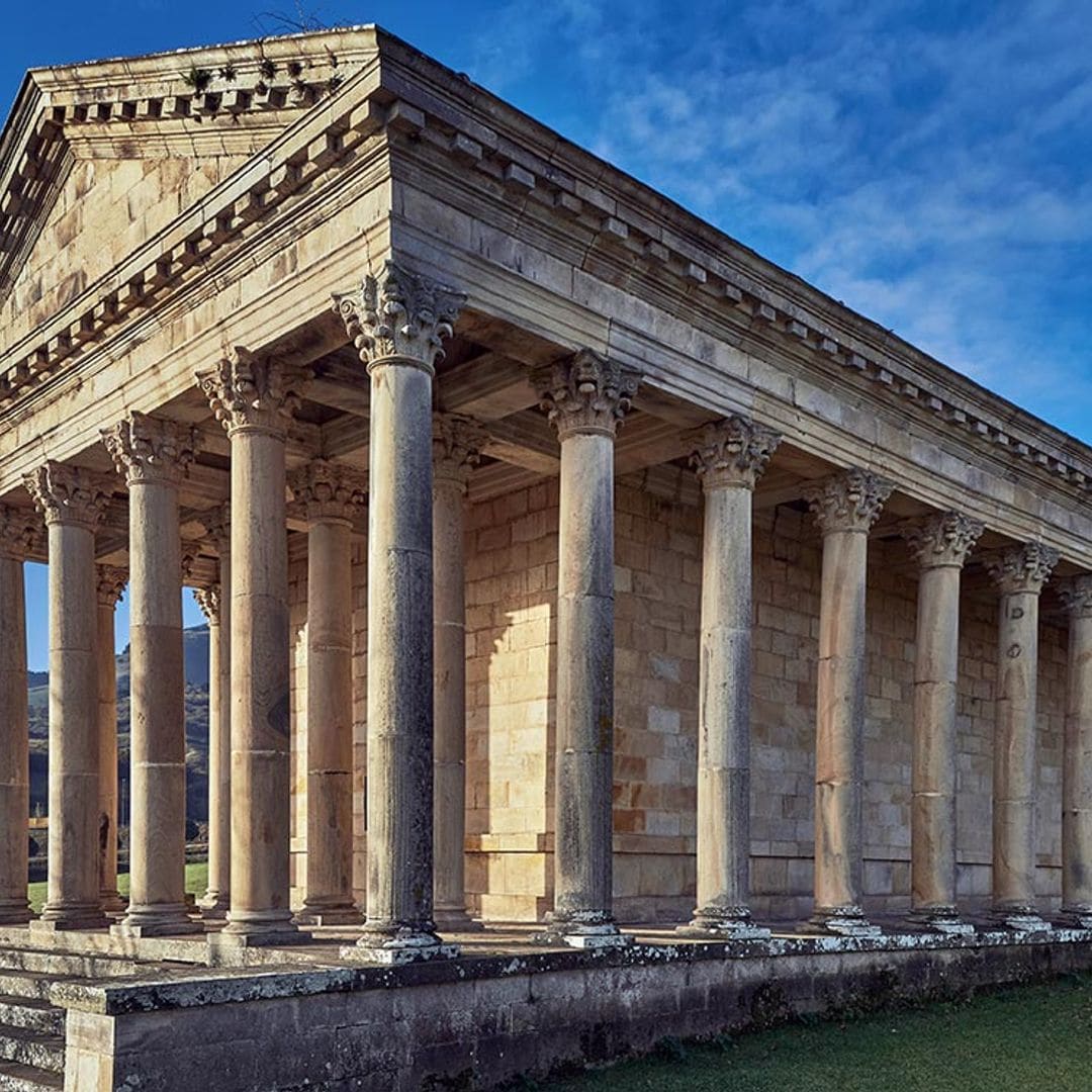 ¿Grecia? No, aunque no lo parezca este templo está en Cantabria