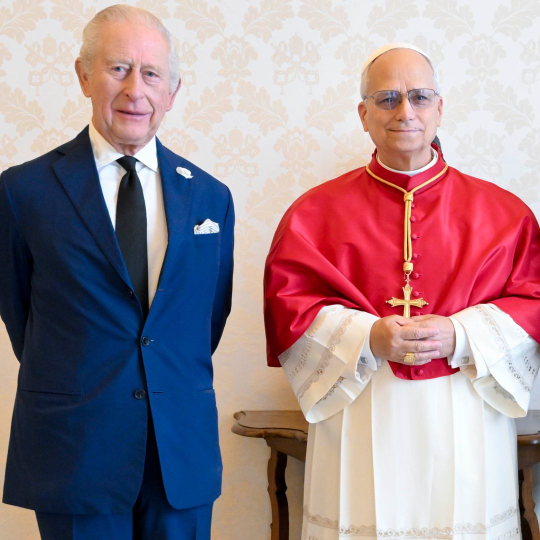 El rey Carlos III y la reina Camilla sellan un histórico encuentro con el Papa León XVI en El Vaticano